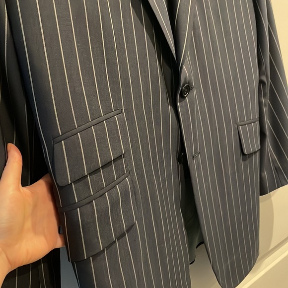 Custom Navy Pinstripe Tom James Suit 44 Jacket / 34 Pant - Picture 5 of 12